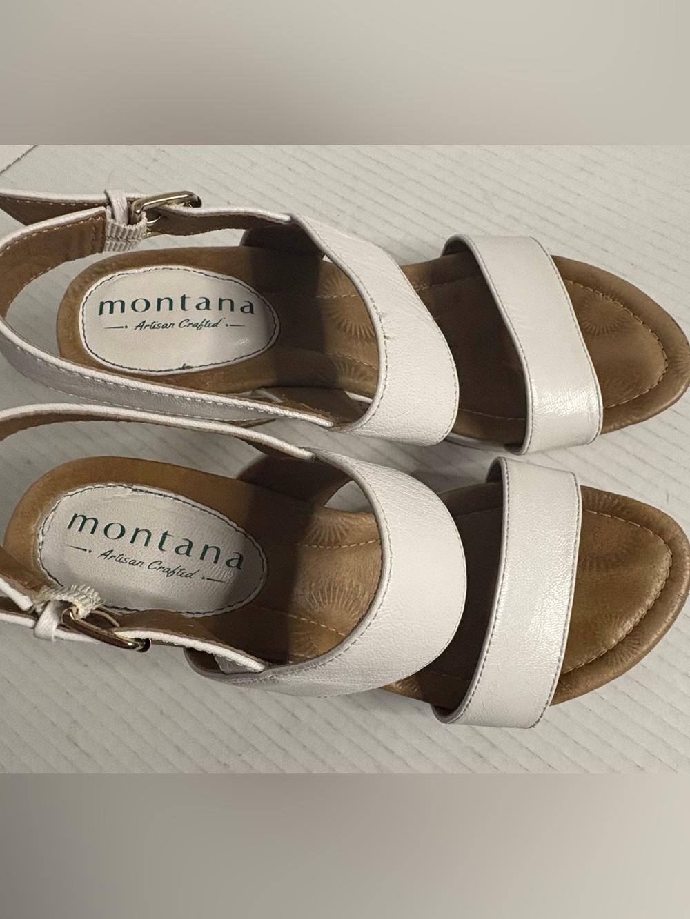 Montana Artasian Crafted White Wedge Sandals size - Picture 4 of 6